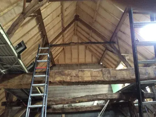 Timmeren kapconstructie